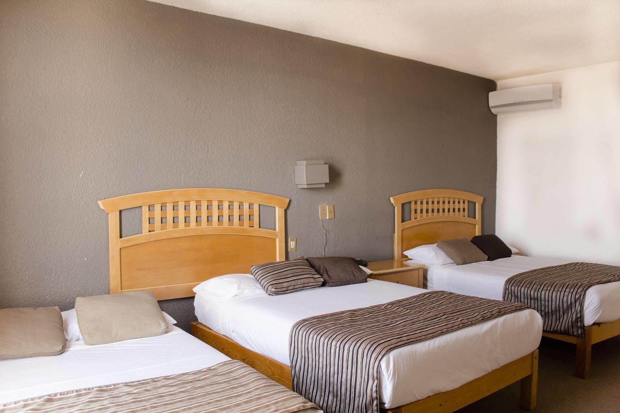 Hotel El Monte Salamanca Extérieur photo